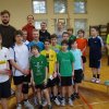 15 Gruppenfoto mit vier Trainern